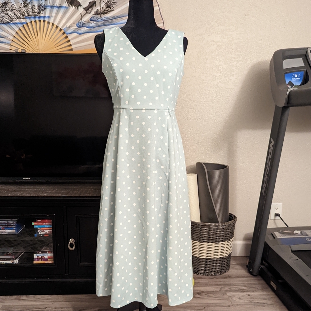 Light Blue Calvin Klein Polka Dots Dress size 6